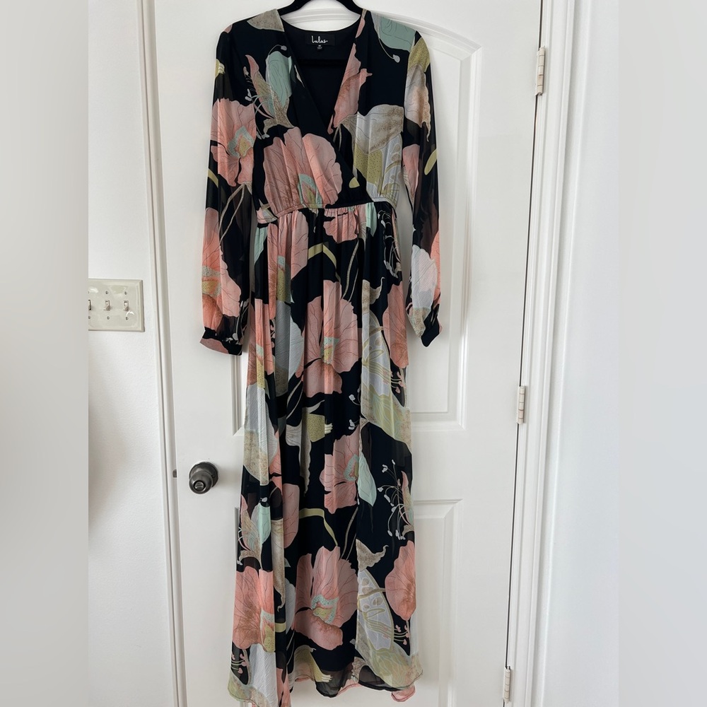 Lulus Wondrous Water Lilies Black Floral Print Maxi Dress